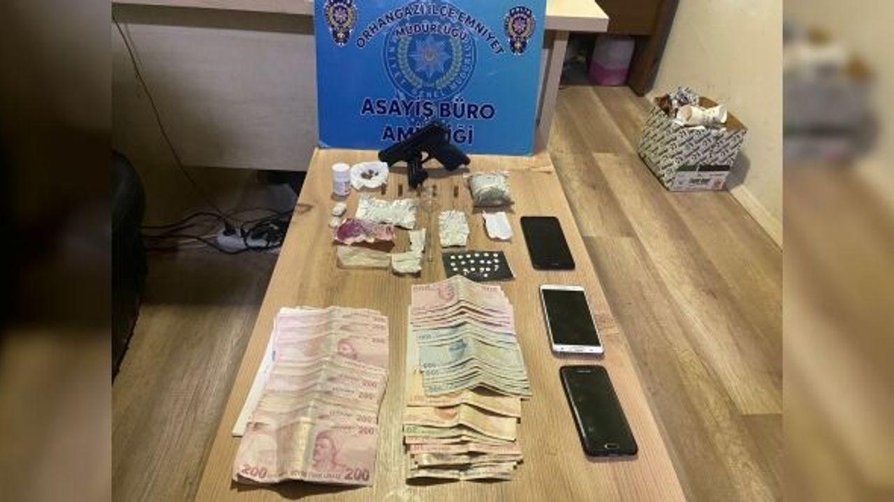 BURSA'DA ZEHİR TİCARETİNE POLİS DARBESİ