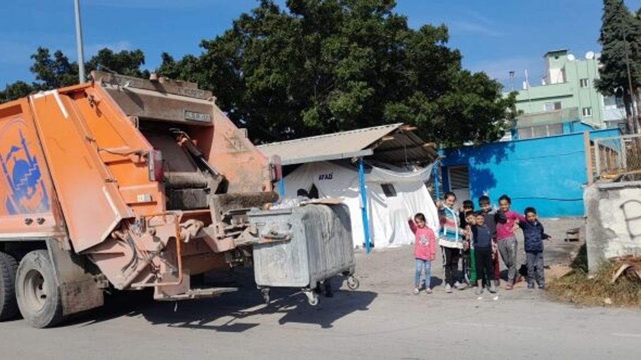 İNEGÖL BELEDİYESİ HATAY'DA RUTİN İŞLERE DESTEK OLUYOR