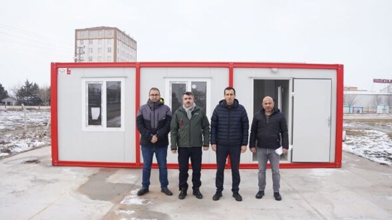 YILDIRIM BELEDİYESİ DEPREM BÖLGELERİNE KONTEYNER ŞEHİR KURUYOR
