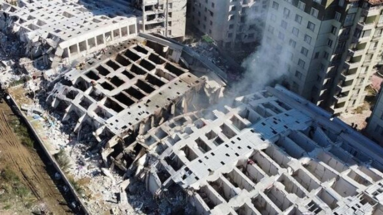 RÖNESANS REZİDANS'IN NEDEN YIKILDIĞI ORTAYA ÇIKTI