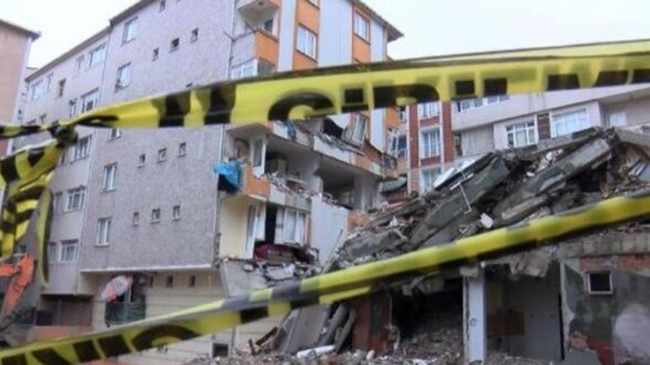 YATAĞINDA YATAN KADIN NEYE UĞRADIĞINI ŞAŞIRDI! DEPREM OLUYOR SANDI