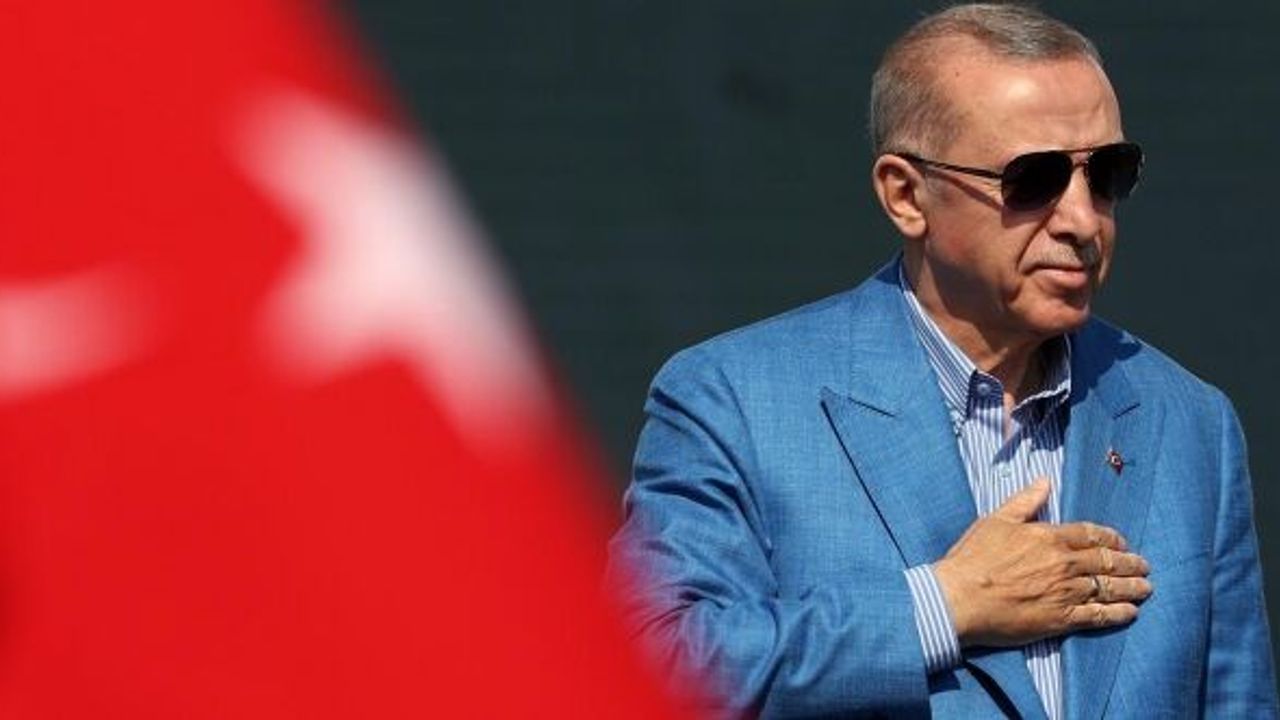 EN DÜŞÜK MEMUR MAAŞI 22 BİN LİRAYI BULACAK