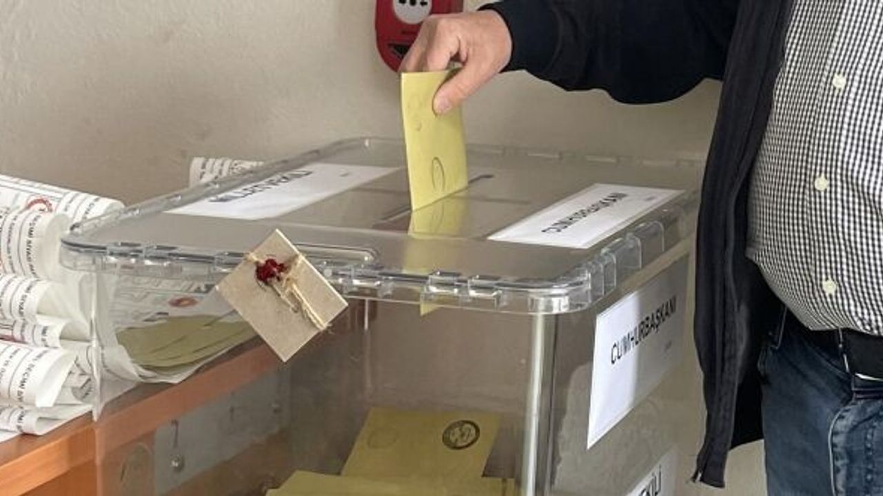 OY KULLANMAK İÇİN SEÇMEN KAĞIDI ŞART MI ?