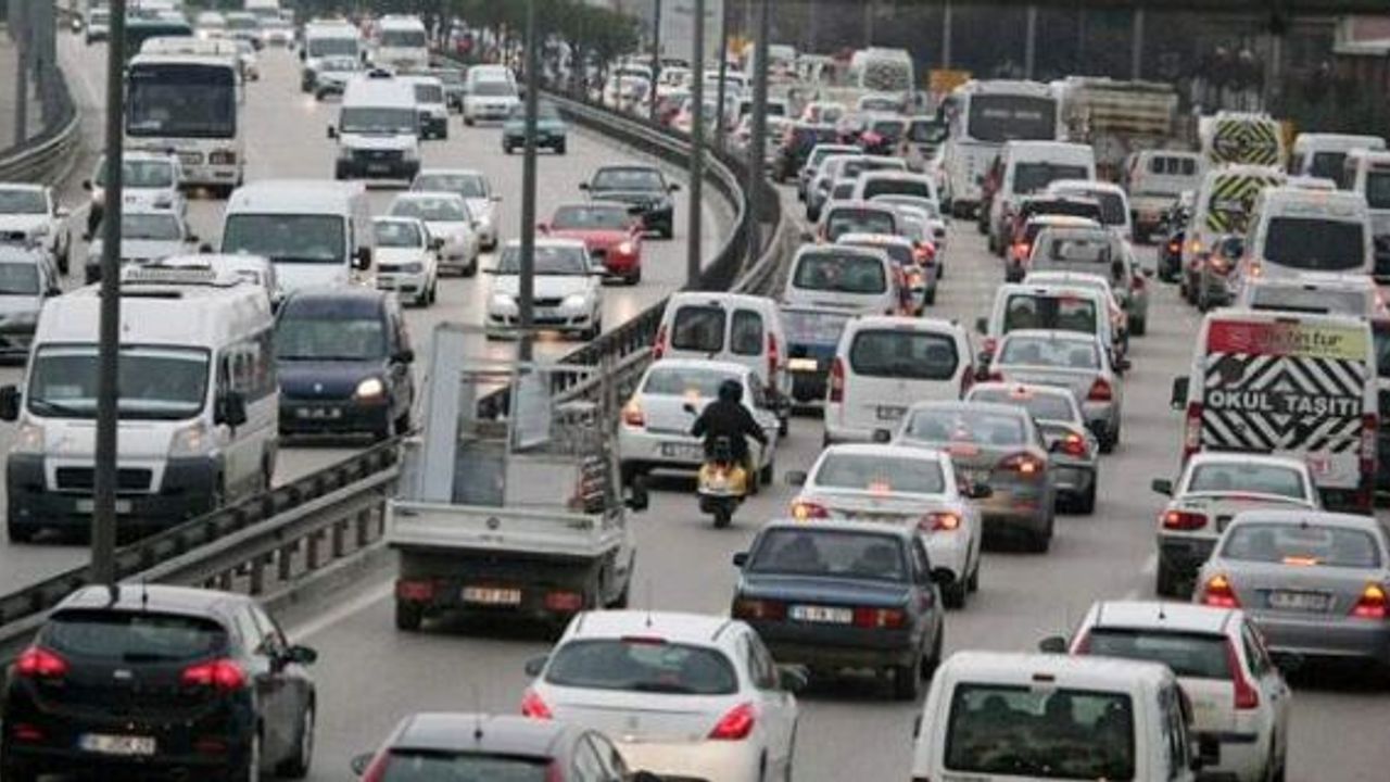 ACEMLER'DE TRAFİK DÜZENLEMESİ... GECE KAPALI OLACAK
