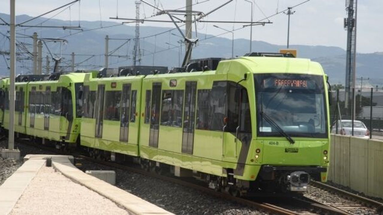 LODOS METROYU VURDU, O GÜZERGAHTA SEFERLER DURDU
