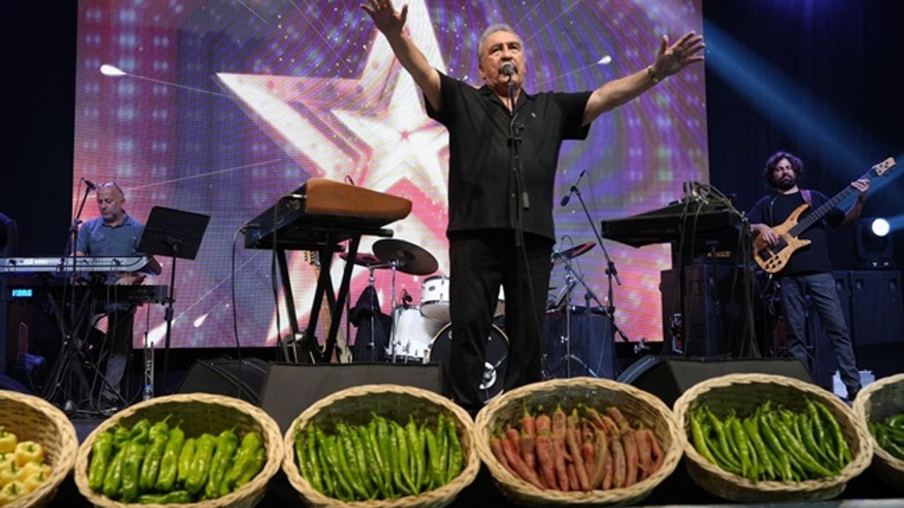 Pamela ve Ümit Besen festivale damga vurdu