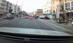 BURSA'DA MAKAS ATAN OTOMOBİL BEBEK VE ANNEYİ ALTINA ALIYORDU