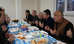 Başkan Aydın vatandaşlarla iftar yaptı