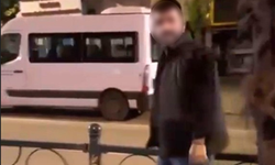 Bursa'da Türk bayrağını yakmaya çalışan şahıs yakalandı