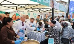 Bursa'da aşure geleceği yaşatılıyor