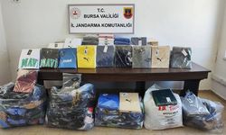 Bursa'da kaçak kıyafet operasyonu