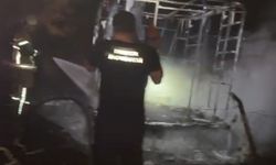 Bursa'da park halindeki karavan kül oldu