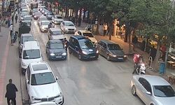 Bursa'da direksiyon başında kalp krizi geçiren sürücüyü zabıtalar kurtardı
