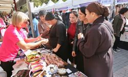 Heykel'de meydan kadınların