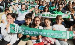 Bursa’da 100 çocuk ilk kez Bursaspor maçına gitti