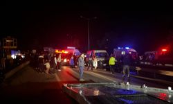 Bursa'da 4 işçi servisinin karıştığı feci kaza