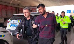 Bursa'da cinayet işleyen zanlı, trafik polislerinin nefes kesen takibiyle yakalandı