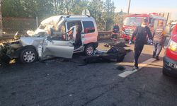Katliam gibi kaza: 3 ölü, 3 yaralı