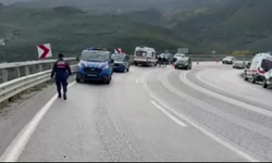 İznik-Yenişehir Yolunda feci kaza: Tır uçurumdan yuvarlandı, 2 ölü