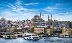 Türkiye'nin Uzay Yarışındaki "Sessiz" İlerlemesi Ne Anlama Geliyor?