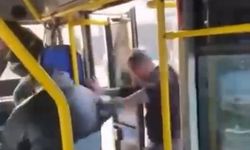 Bursa’da satırlı saldırgan gözaltına alındı... Satırı pantolonunda taşıyormuş