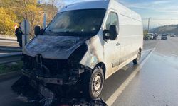 Bursa’da Minibüs Alev Aldı: BUSKİ’den Hızlı Müdahale