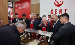 Bursa'da dayanışmanın sofrası büyüyor