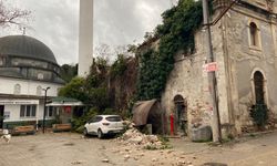 Fırtına tarihi kiliseyi de vurdu