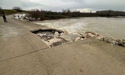 Mesire alanındaki hasarlı köprü tehlike saçıyor