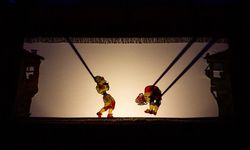 Bursa’daRamazan coşkusu: Karagöz gösterisi öğrencilerle buluştu