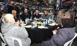 Mustafa Bozbey Karacabey’de vatandaşlarla iftar sofrasında buluştu