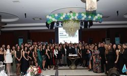 Nilüfer Halk Dansları topluluğu 25 yıldır sahnede