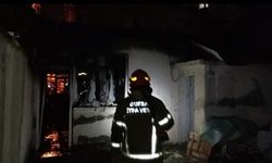 Bursa’da gece yarısı yangını: tek katlı ev kullanılamaz hale geldi