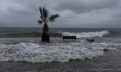 Bursa’da Deniz Taştı, Sokaklar Göle Döndü