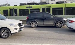 Sol şeritte bırakılan cip sürücüleri şaşırttı