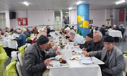 Burtom Sağlık Grubu’ndan huzurevi sakinlerine ramazan dayanışması