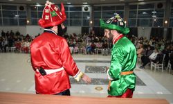 Ovaakça karagöz ve sihirbazlık gösterisiyle şenlendi