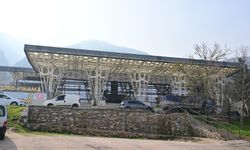 Piremir'de yol yarılandı