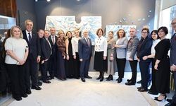 Bursa’da ‘Efsanelerle İpek’ sergisi açıldı