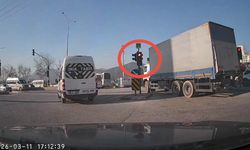 Bursa'da sürücüler kırmızı ışıkta durmadı