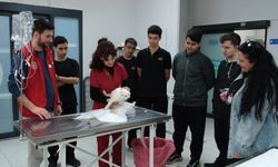 Gençerlerden patili canlara ziyaret