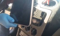 Bursa'da film gibi operasyon, Islak mendilden, aracın zulasına… Hepsi tek tek çıktı