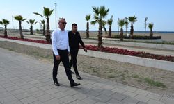 Karacabey'de park ve bahçelerde göz dolduran çalışmalar