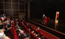 Minikler, "Kızıl Kaptan" ile hayal yolculuğuna çıktı