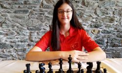 Bursa Büyükşehir Belediyesporlu Arya Aydoğan Dünya Dördüncüsü Oldu