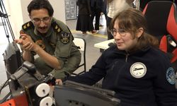 BTÜ'de F16 heyecanı...Gençler kokpite geçti