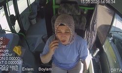 BURULAŞ’ın kadın otobüs sürücüsünden örnek davranış
