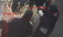 Kadınları pazar pazar takip eden yankesiciler suçüstü yakalandı