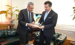 Başkanlık makamında duygusal buluşma