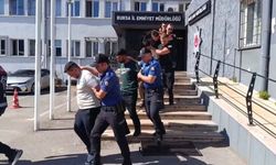 Bursa'da 100 milyon lira dolandırdıkları çifte tatlı ikram ettiler